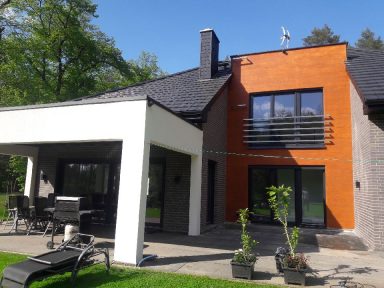 F98ECF48-C5F9-4056-B112-9757B4901030