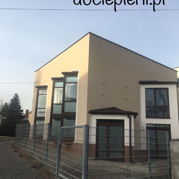 121DB029-DC6B-48B2-8785-A543284BCE65