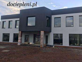 292F5B1F-3F18-44D4-B54E-34C74C936F5D