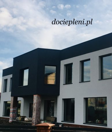 5CCBAF31-8DBE-44DB-9C74-B93BB76FA789