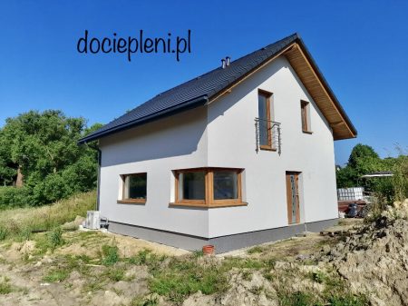 B541F6A8-AE49-426B-9EE2-F5E04916F10B