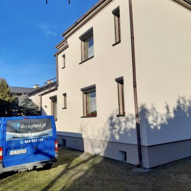 21CF671E-9062-4270-B560-98EF86943E8D