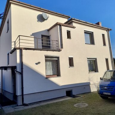 D8D6A17A-7D7B-4BEF-A987-2ABE7B229D9C