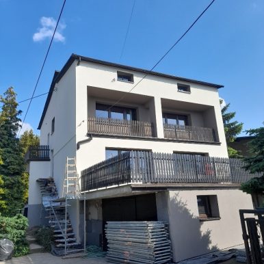 79A9C221-B797-4D38-9F49-05748ACC9F6E