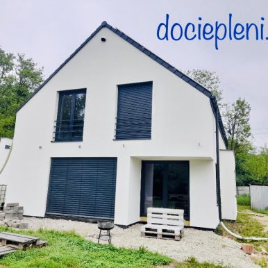 015A5441-0FB3-4E9E-AE0B-4FFD2E8BE0E1