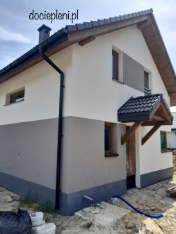 49CEB9D4-71F2-4371-AC86-55105C5C7E15