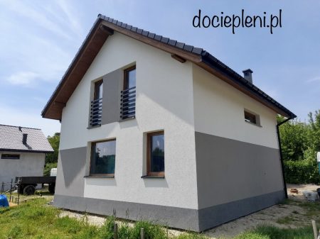 4A729A0F-A595-401E-806D-D817C531C4FE