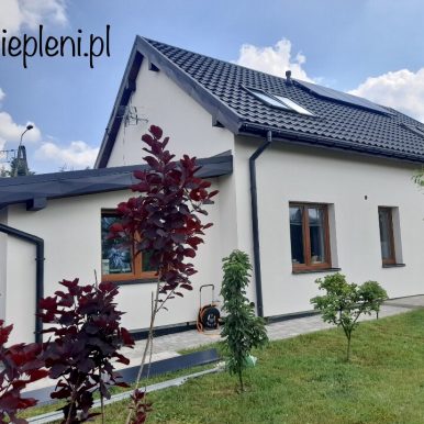 814C72E4-5AFC-4FF9-B4D5-FD8578FD5522