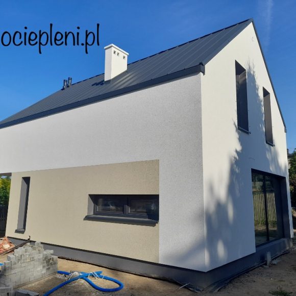 0ACF6561-0730-4D90-A136-F61E15A2FAC0