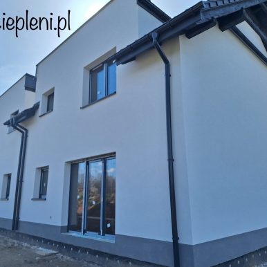 1776874C-C80E-41F4-A2C4-75F9FE86A7B9