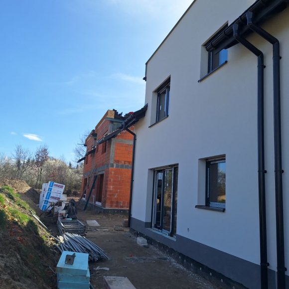 36EE6939-DF10-4B7F-A1CB-EE7C9FE27AED